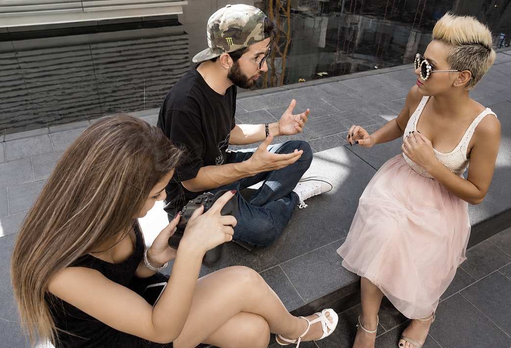 An outdoor coaching session with models